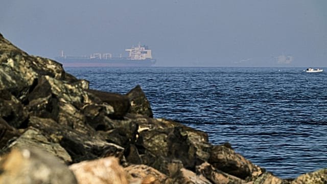 Egypt and Qatar stress need for dialogue over Strait of Hormuz