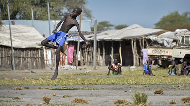 Sudan’s short-stature footballers chase World Cup dream amid war
