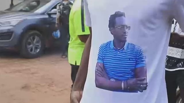 Detained Malian journalist Ras Bath rejects charges as trial opens