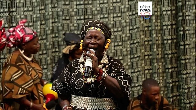 Mali: Mariam Bagayoko continues to impress on stage aged 88