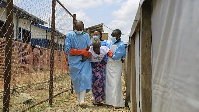 Africa Ebola outbreak passes 10,000 cases, mostly in DR Congo